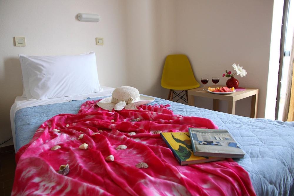 Triton Garden Hotel Малиа Экстерьер фото
