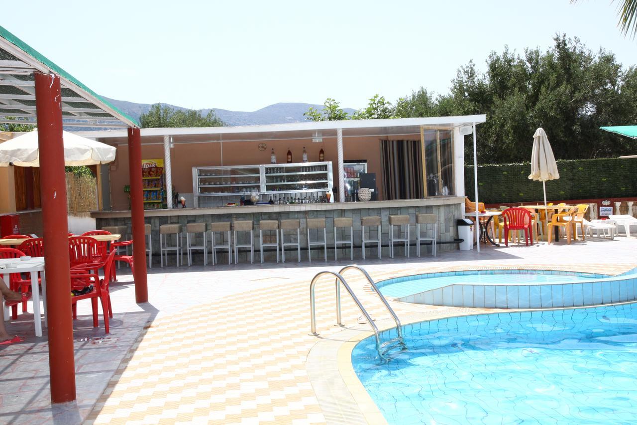 Triton Garden Hotel Малиа Экстерьер фото